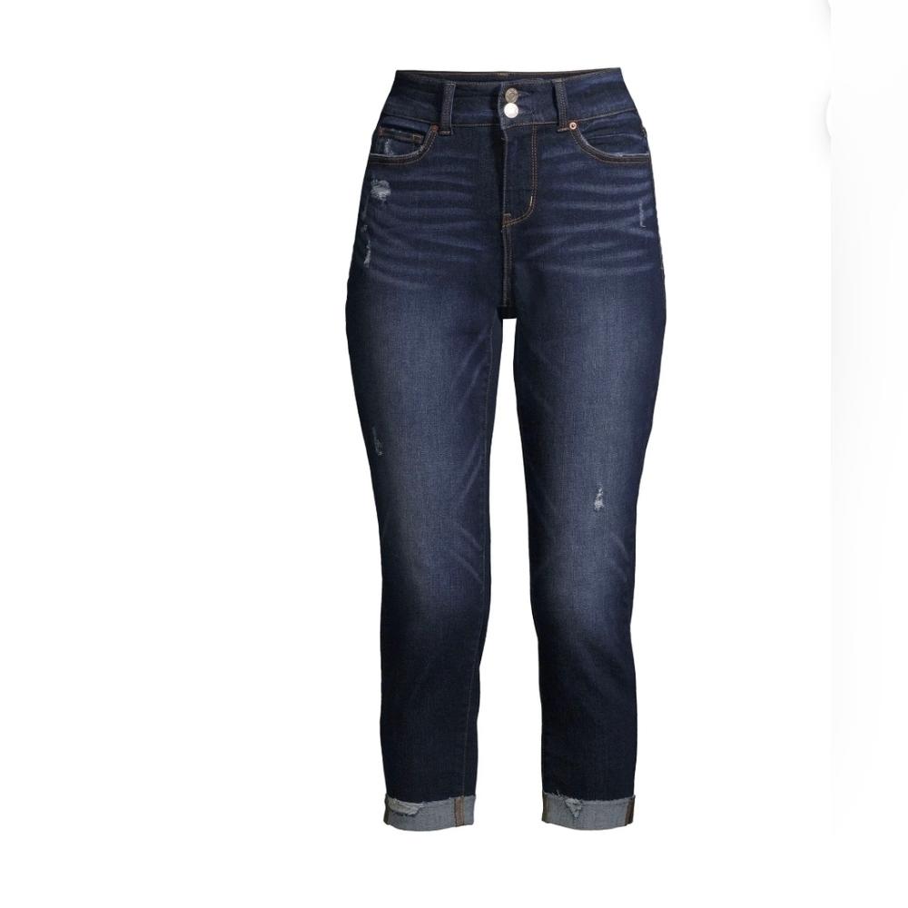 Time and Tru NEW Mid-Rise Distressed Capri Jeans - Dark Wash - Size 12 2402